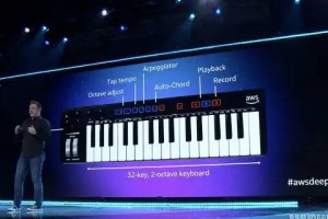 亚马逊 AWS 推出会编曲的 AI 键盘，让程序员爱上音乐